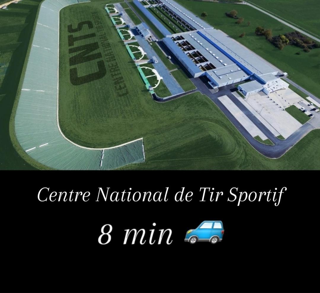 Appartamento Luzerne Châteauroux Esterno foto