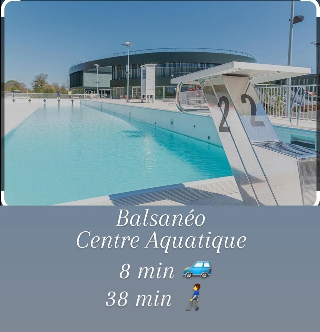 Appartamento Luzerne Châteauroux Esterno foto